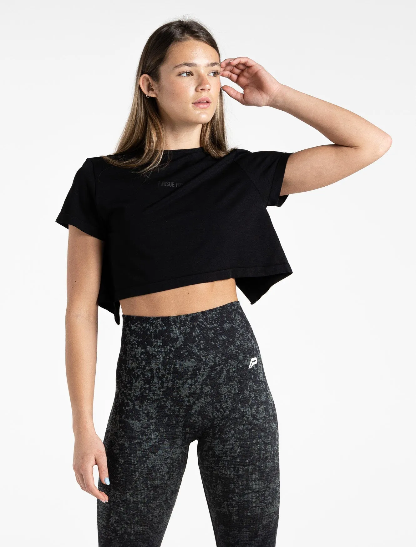 Essential Seamless Crop T-shirt - Blackout