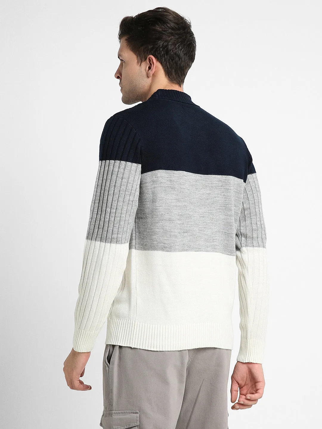 Men's Navy Blue ColorBlock Round neck Pullover Sweater