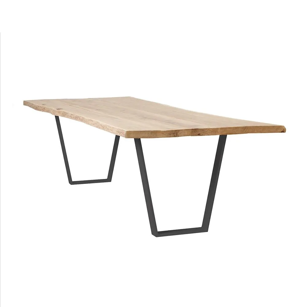 Scandi Live - Edge oak table