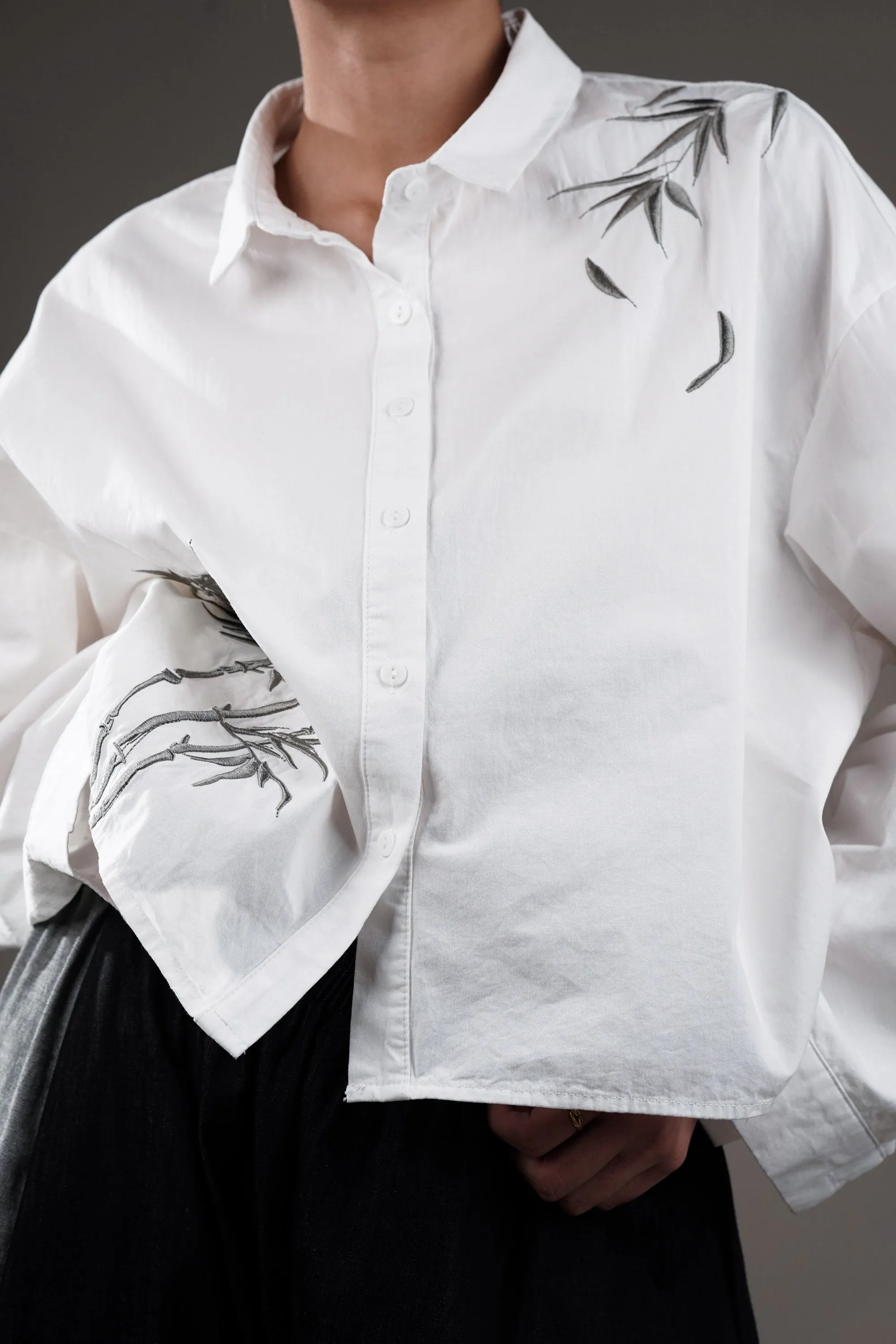 White Cotton Shirt With Bamboo Embroidery